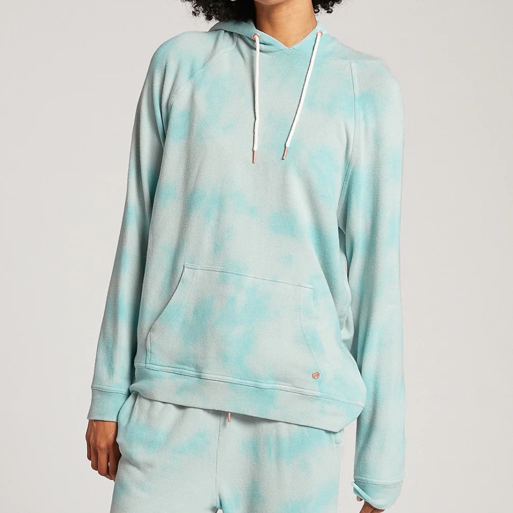 Volcom Womens Blue Fog Tie-Dye Lil Hoodie. Size Small.